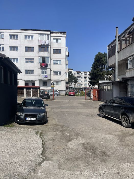 Închiriez Hala + Birou - 100 m2 - Zona Centrala Falticeni