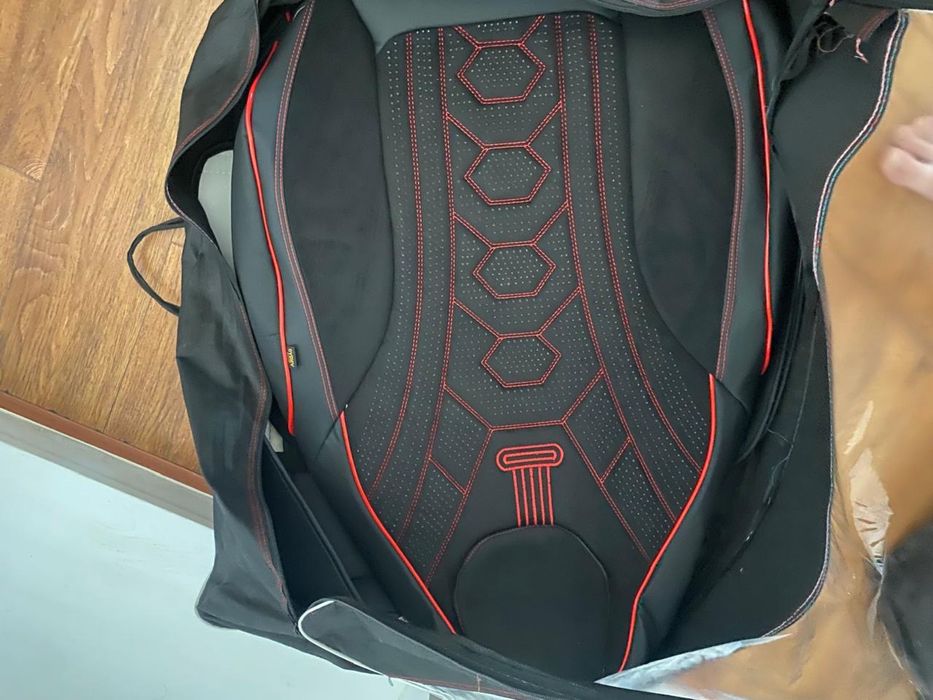 Чехлы для автомобилей