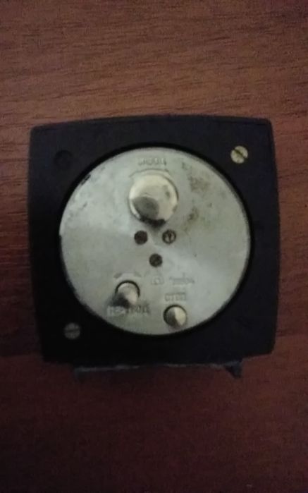 Продаем  часы СССР.  Механические.