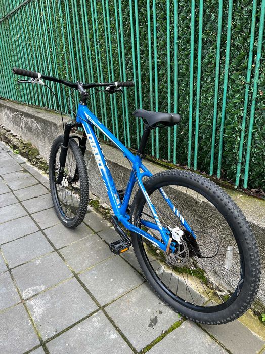 Giant Talon M – ВЪЗДУШНА ВИЛКА FOXSIO 32 – 1x9