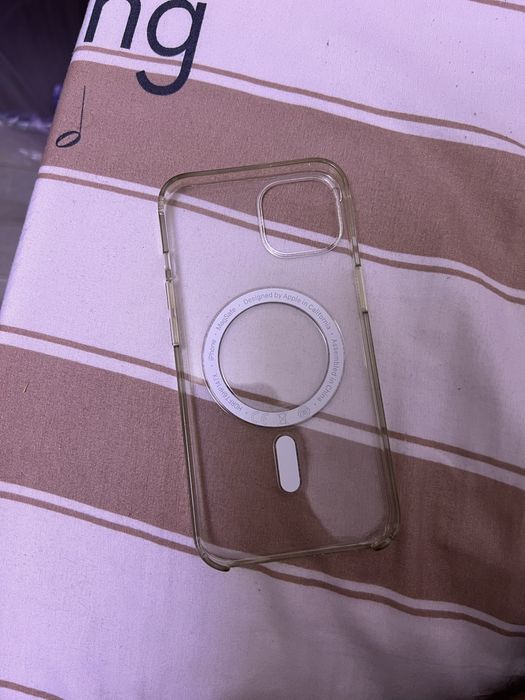 2 Huse Apple Iphone 13 Simplu cumparate din istyle