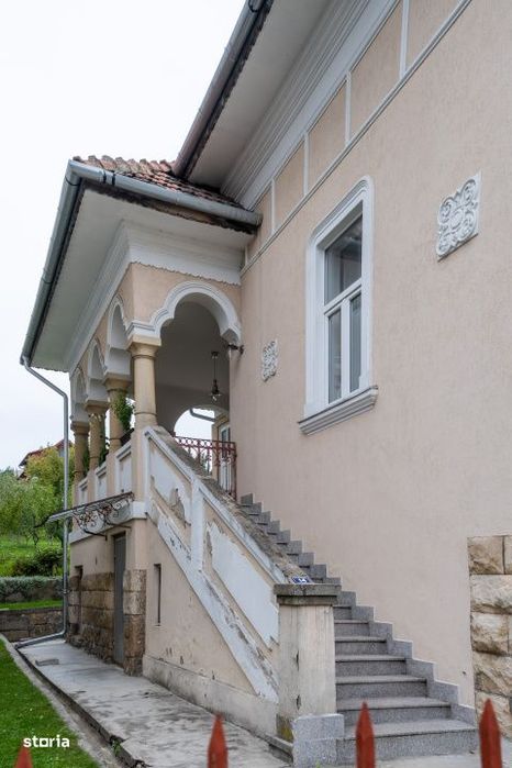 Casa de vanzare in Andrei Muresanu – zona exclusivista!