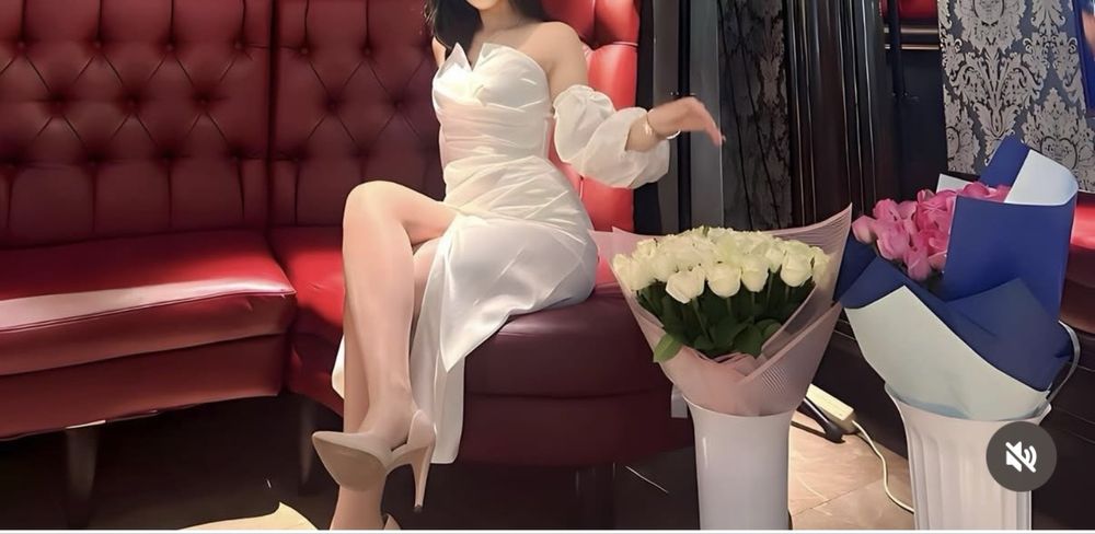 Белое платье вечерный