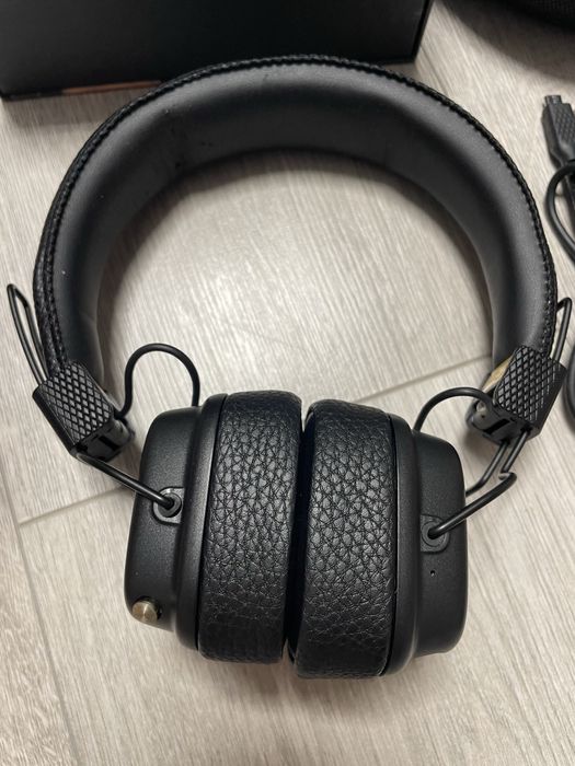 Casti Marshall major 2 Bluetooth  cutie cabluri