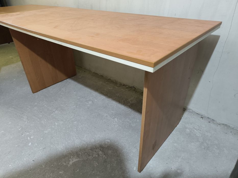 Офис бюро и маса 2 в 1