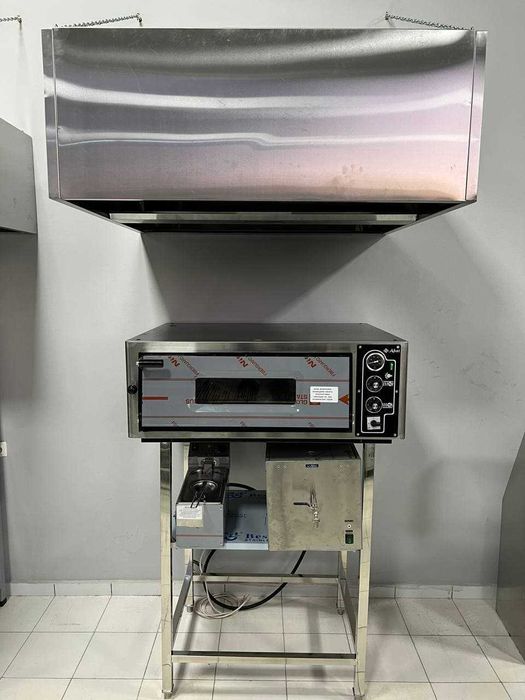 Продаётся зонт вытяжной. Нержавейка.  Вытяжка