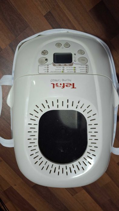 masina facut paine tefal