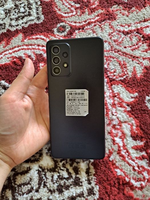 Samsung A52 qora rangli srochna sotiladi