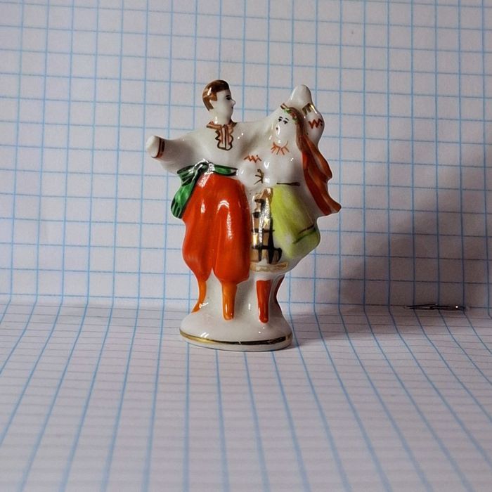 Статуэтки красивые