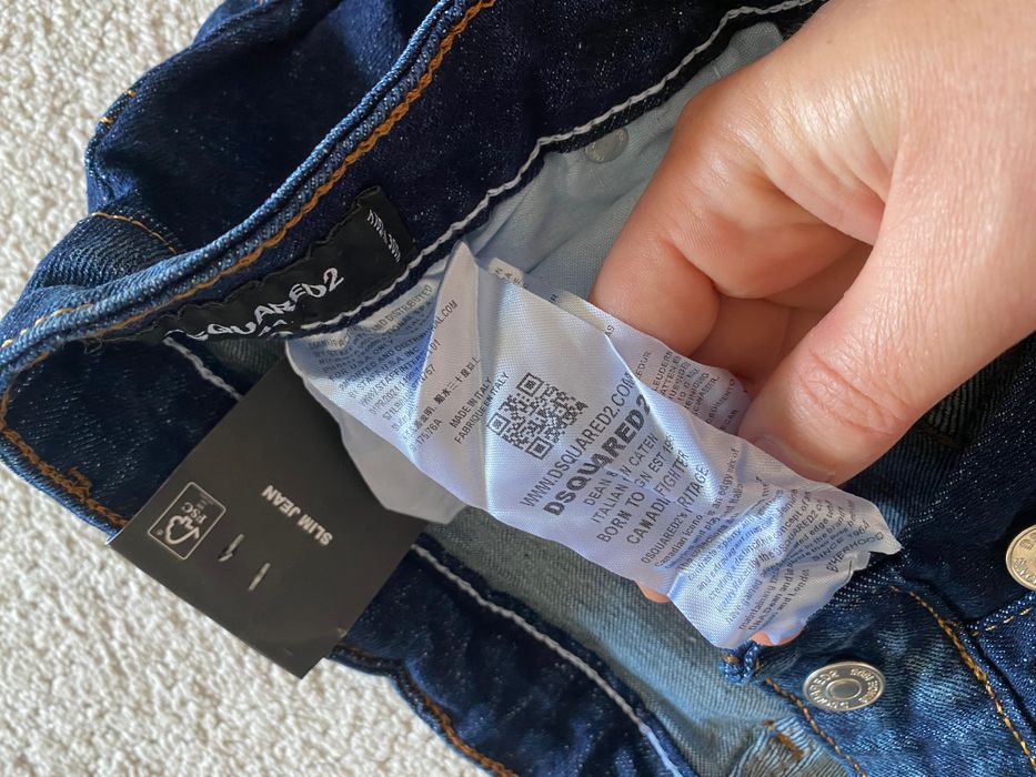 blugi scurti barbati, marimea 44, Dsquared 2