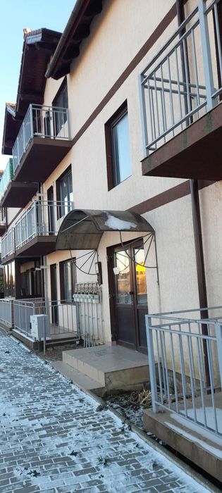 Garsoniera de vânzare