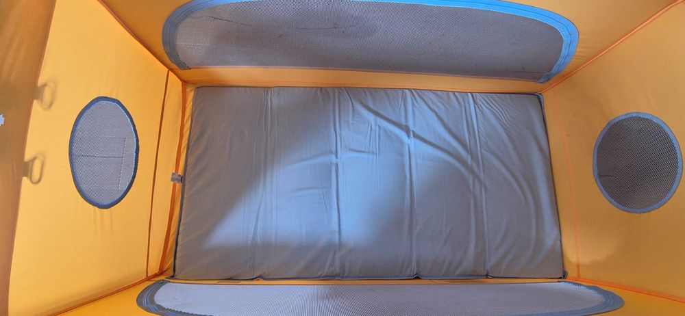 Patut pliabil pentru bebelusi