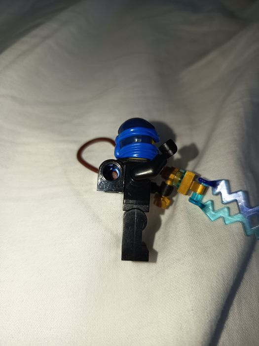 Lego ninjago Jay Deepstone armour season 5-редкия вариант с електрическата раничка