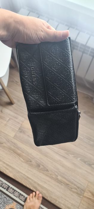 Барсетка guess на пояс