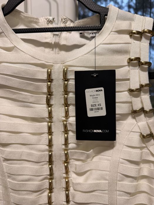 Бандажна рокля Fashionnova