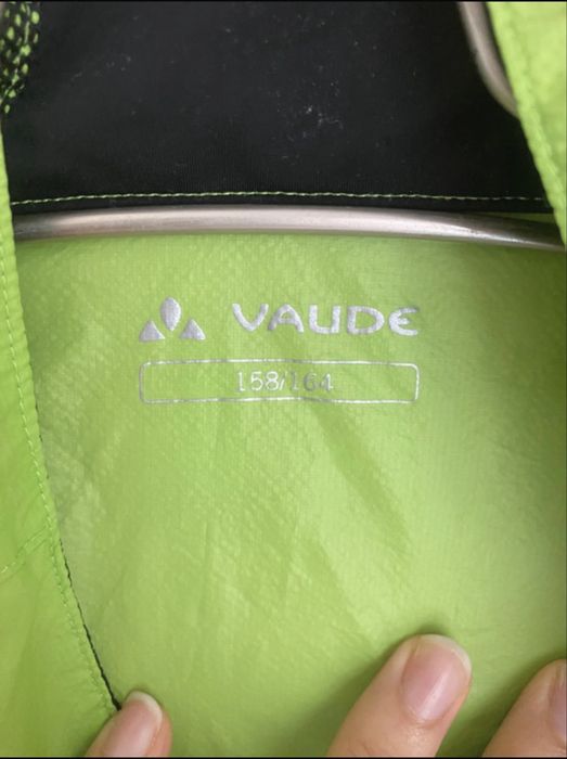 Jacheta sport VAUDE marimea 14 ani (158-164 cm)