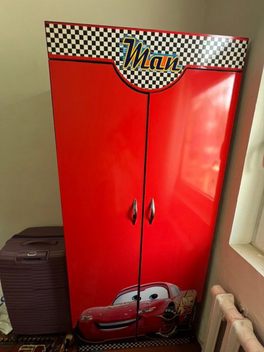 Шкаф детский.