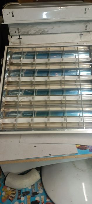 Vând 6 bucăți Lampi casetate