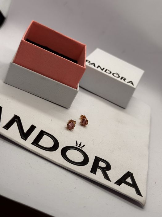 Пандора обеци Pandora