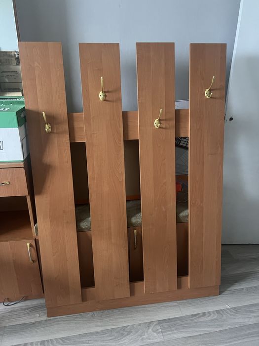 Шкаф для прихожей