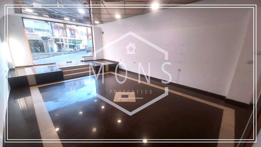 Продава се Магазин в Велико Търново, Център - 55 кв.м за 5455 €/кв.м - Снимка #4