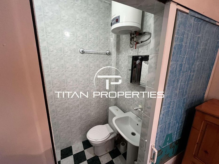 Дава се под наем Двустаен апартамент в Пловдив, Център - 68 кв.м за 350 € - Снимка #5