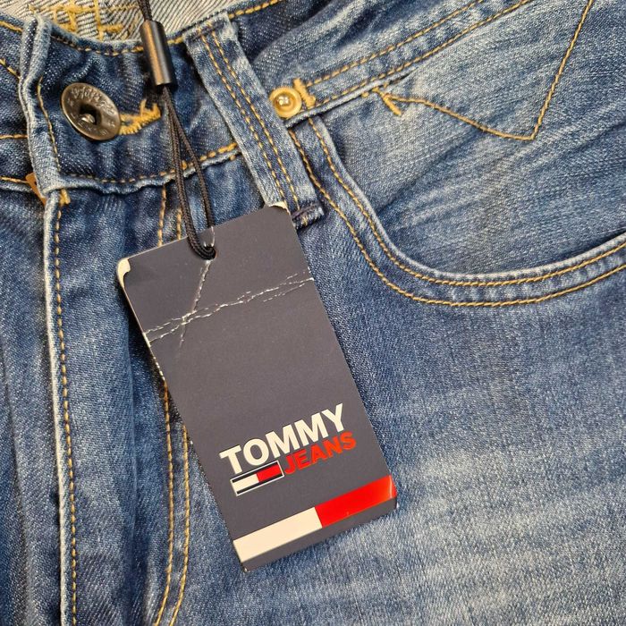 Blugi Tommy Hilfiger Denim originali M, W31 L36, albastri