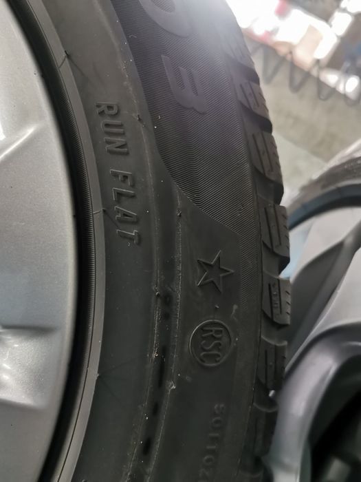 vand jante originale Bmw X1,X2 pe 17” cu anvelope de iarnă