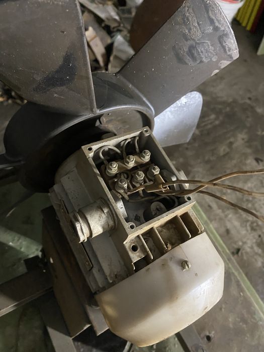 Электродвигатель