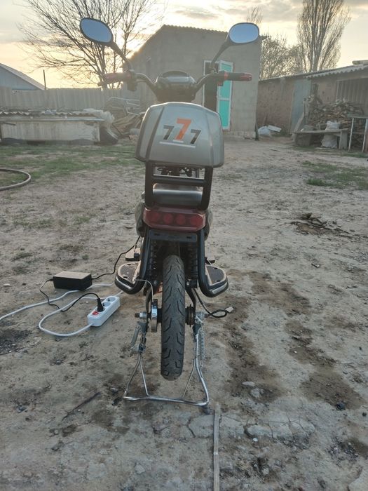 Электроскутер 777