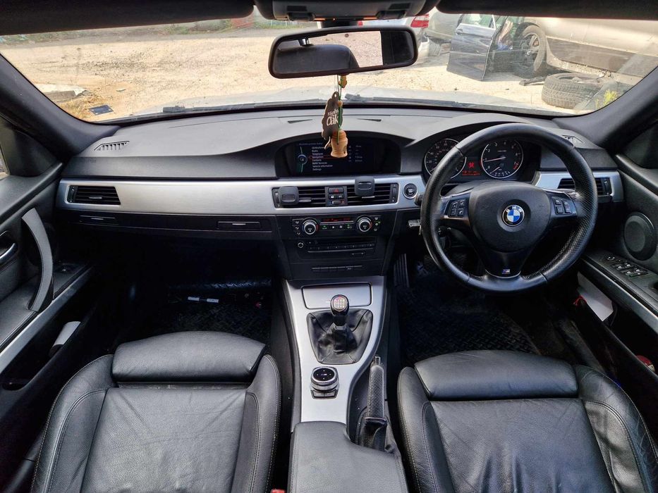BMW E90 320i 170кс N43 Facelift М пакет Cic нави теглич ръчка НА ЧАСТИ