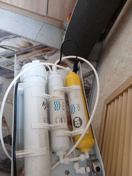 Фильтр для воды. Б/у. Не мог установить, не пользовались.