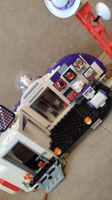 LEGO® Friends - Космическа база и ракета на Марс 42605