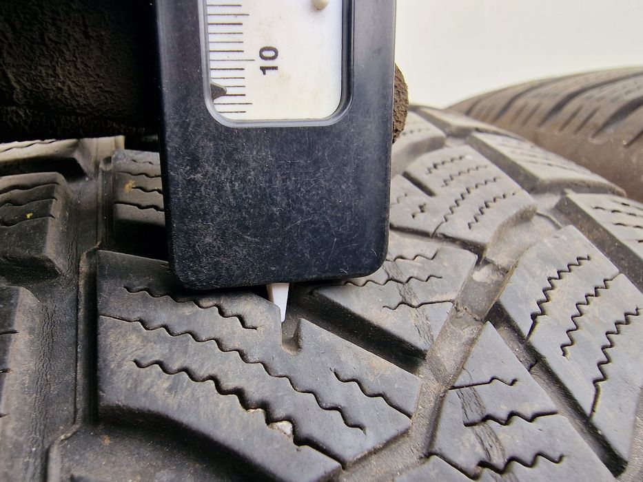 Anvelope 225/65R17 marca Dunlop,M+S, DOT 2020 , 6.5 mm