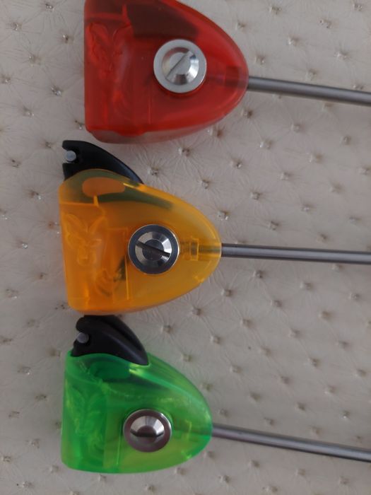 Set 3 swingere fox mk2 illuminated, 3 albastri/ rosu, verde si galben