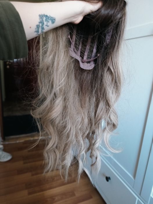 Perucă ombre ondulată