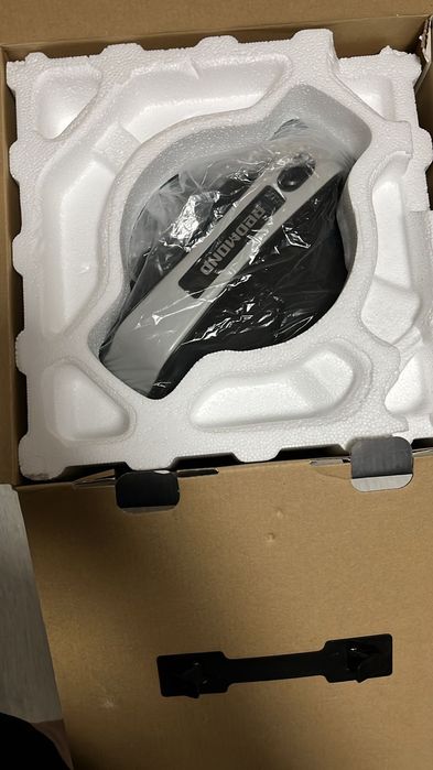 Мультиварка REDMOND