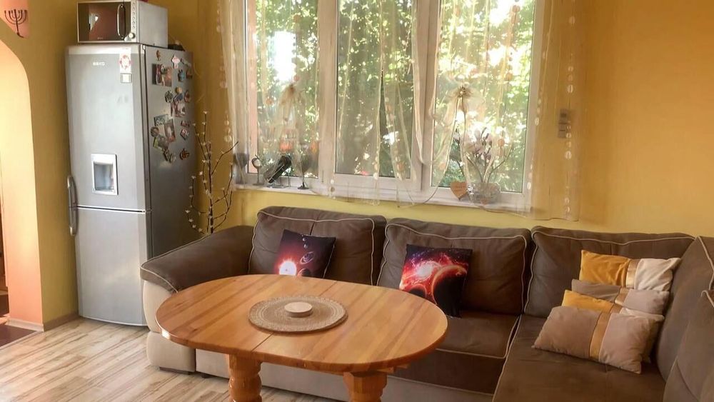 Продава се Етаж от къща в Бургас, Долно Езерово - 120 кв.м за 1038 €/кв.м - Снимка #1