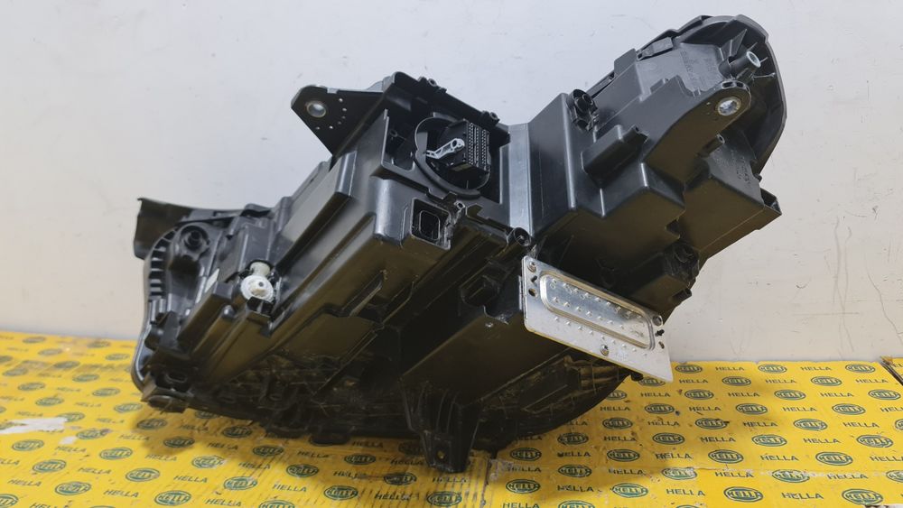 Far dreapta full led adaptiv BMW X1 U11 U12 iX1 5A9A228