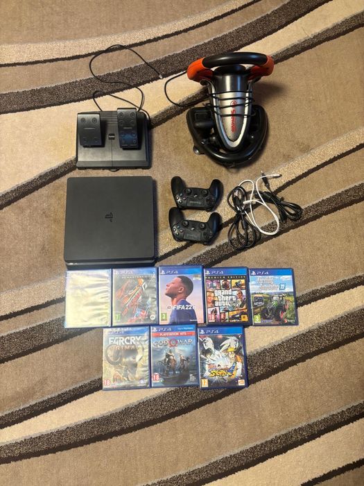 Ps4 slim cu 2 manete si cu 8 jocuri + volan scorpion cu pedalr
