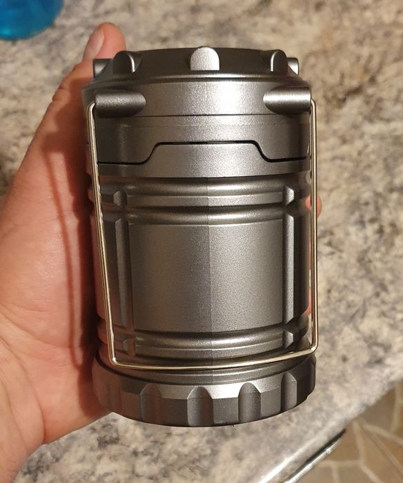 Un Cadou util Lampa, Lanterna Felinar led  Pescuit Camping 3 lampi led