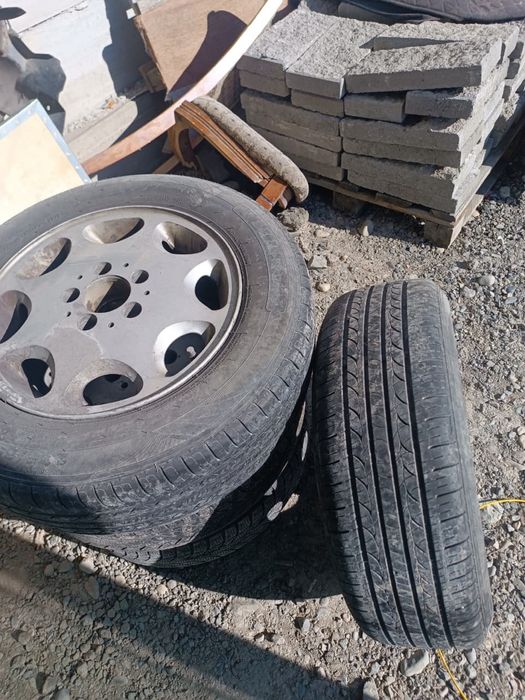 Продам диски с резиной