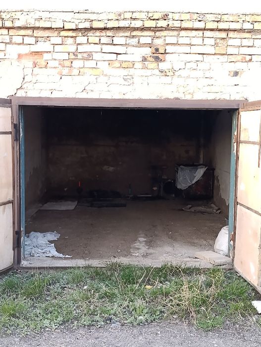 Продам Гараж наземный