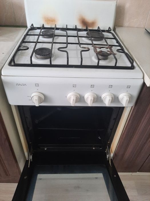 Продаю газовую духовку