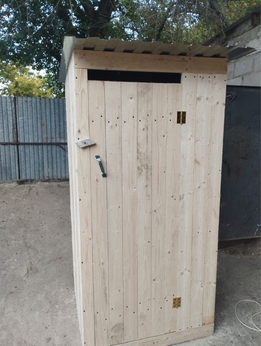 продам туалет уличный