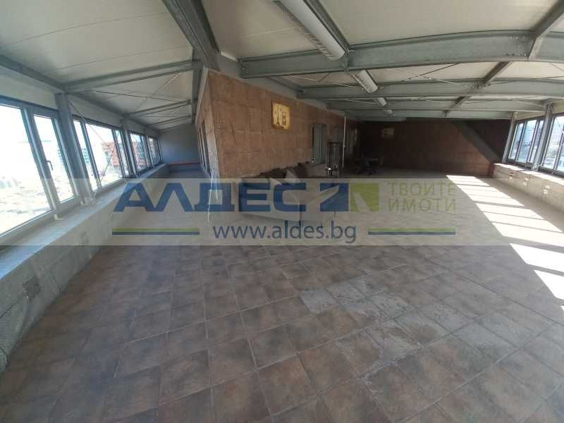 Стилно обзаведен тристаен ап. в Младост 4!