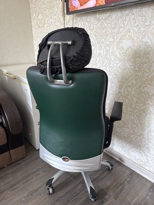 Стул для компьютера