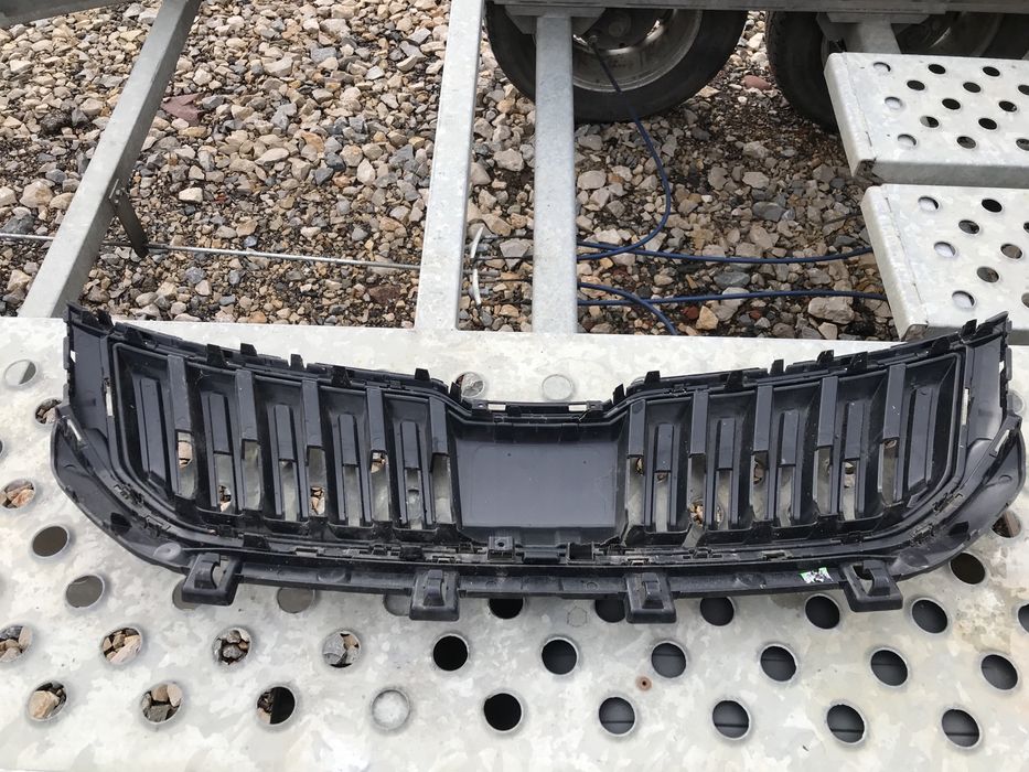 Решенка,Грил за шкода кодияк,Skoda Kodiaq 2018-