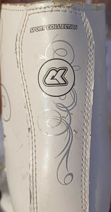 Продам коньки фигурные