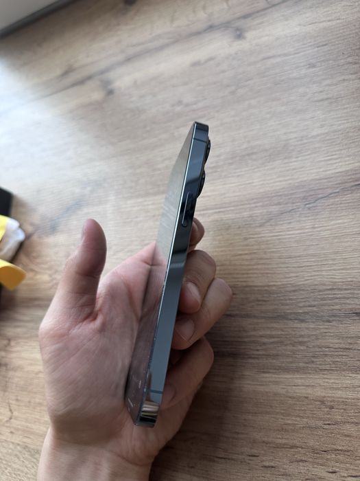 Продам / Обменяю iPhone 13 Pro